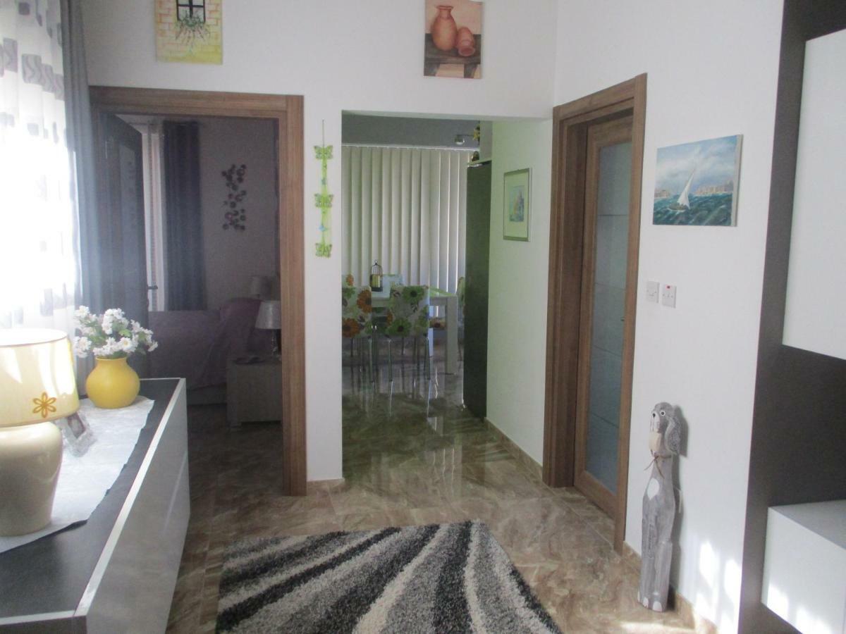 Penthouse 2 Apartamento Marsaskala Exterior foto